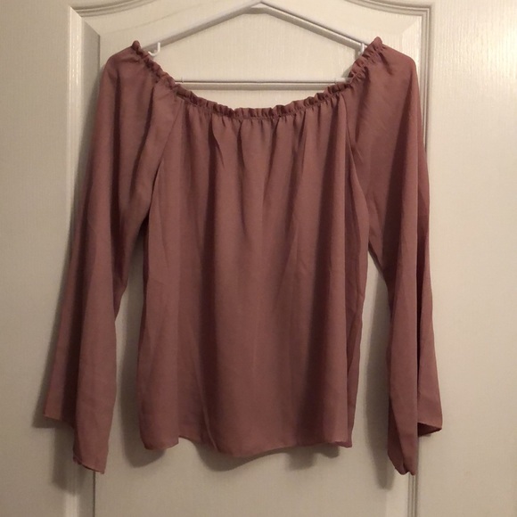 Off the shoulder long sleeve top - Picture 2 of 4